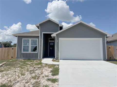 101 Broad Oak Drive, Rockport, TX 78382