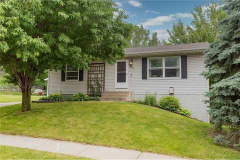 837 41st Avenue NW, Rochester, MN 55901