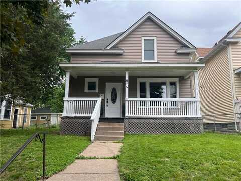 975 4th Street E, Saint Paul, MN 55106