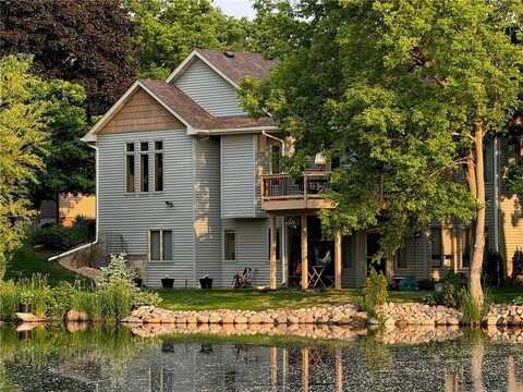 1875 26th Avenue NW, New Brighton, MN 55112