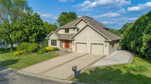 1525 22nd Avenue NW, Faribault, MN 55021