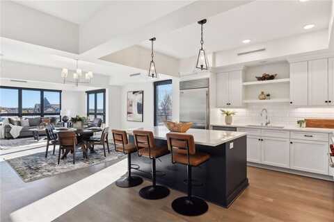 222 Ferndale Road S #305, Wayzata, MN 55391