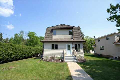 3726 Mayfair Avenue, Hibbing, MN 55746
