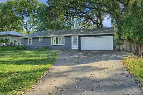 2586 Martin Way, White Bear Lake, MN 55110