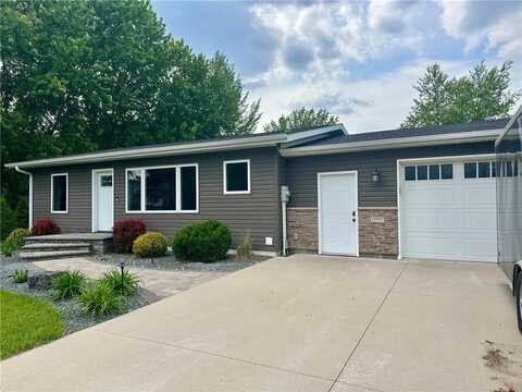 1440 NE Mineral Springs Road NE, Owatonna, MN 55060