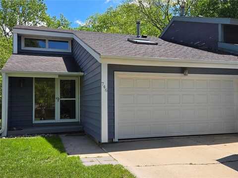 746 Neville Ct SE, Rochester, MN 55904