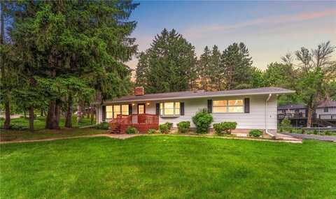 524 Brick Street S, Stillwater, MN 55082