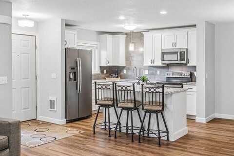 320 Ford Road, Saint Louis Park, MN 55426