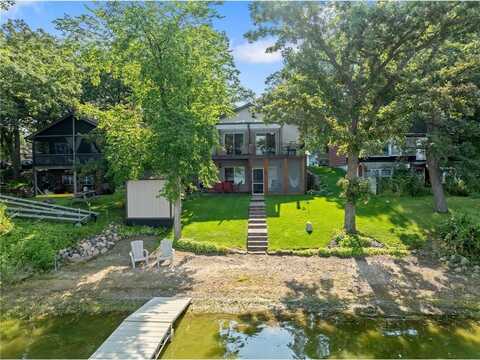 6824 107th Avenue SE, Clear Lake, MN 55319