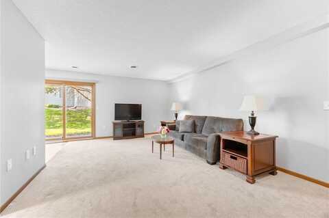 6242 Magda Drive, Maple Grove, MN 55369