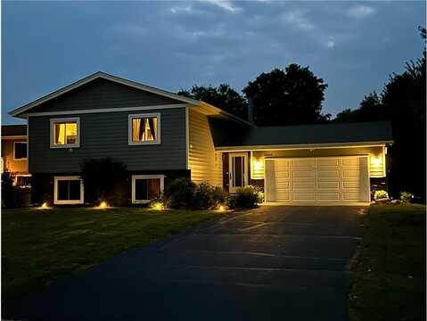 20561 Jade Circle, Lakeville, MN 55044