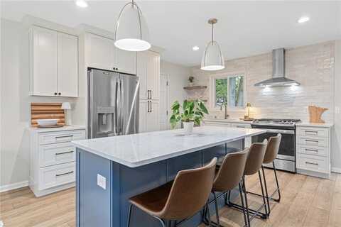 9155 Goldenrod Lane N, Maple Grove, MN 55369