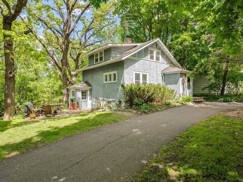 15210 Mckenzie Boulevard, Minnetonka, MN 55345