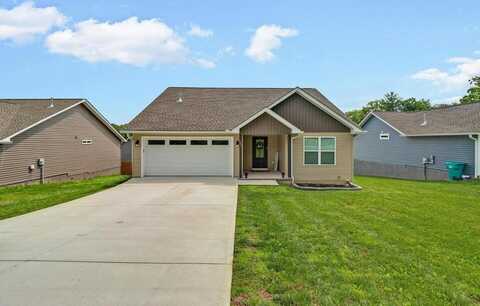 301 Dayton Avenue, Crossville, TN 38555