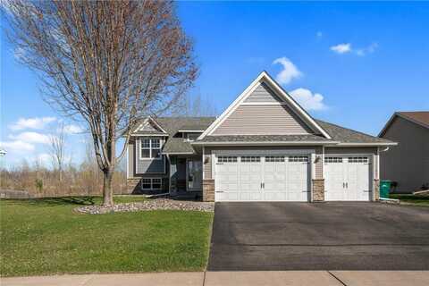 1105 Pioneer Trail SE, Cambridge, MN 55008