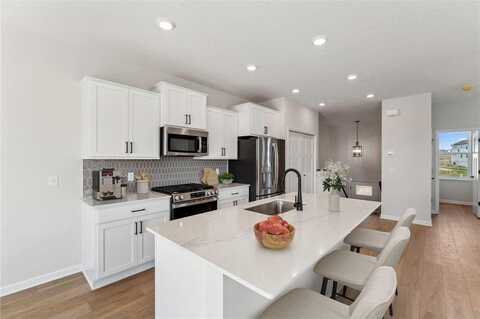 10281 Birchwood Circle, Victoria, MN 55318