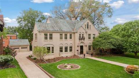 1750 Summit Avenue, Saint Paul, MN 55105