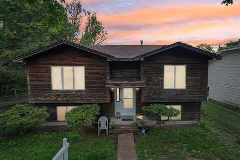 5100 Thomas Avenue N, Minneapolis, MN 55430