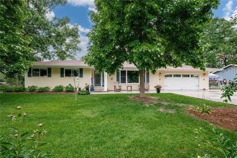 1751 Resthaven Lane, Mound, MN 55364