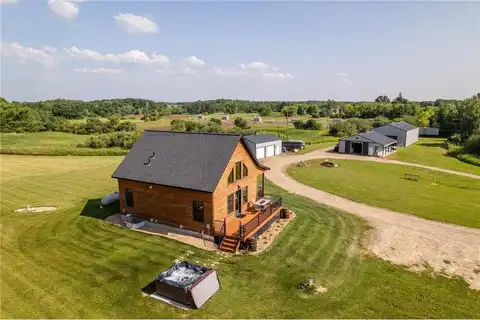 39057 Variolite Street NW, Dalbo Twp, MN 55017