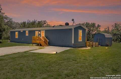 57 W Bob White Dr, Somerset, TX 78069