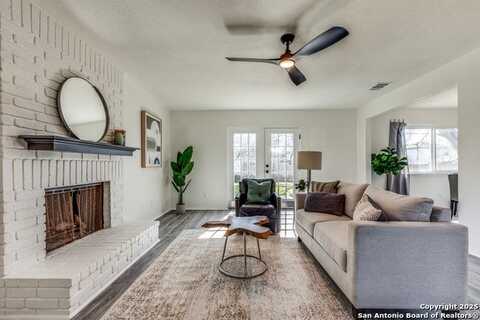 9814 Broad Forest, San Antonio, TX 78250