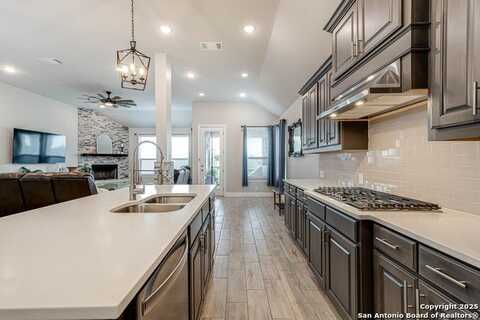 9011 Quail Gate, Boerne, TX 78015