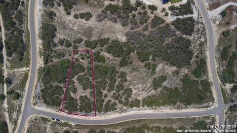 1020 PRISTINE TRL, Canyon Lake, TX 78133