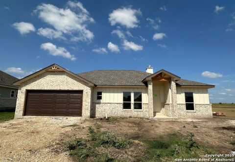720 N Dickson, Poth, TX 78147