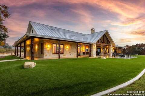 211 Poehnert, Boerne, TX 78006