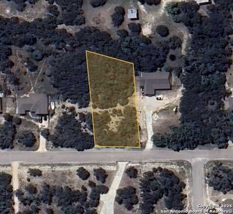 1643 Desiree, Canyon Lake, TX 78133