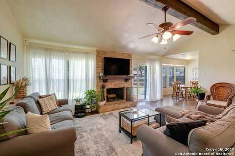 1027 Gallatin Dr, San Antonio, TX 78245