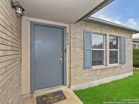 9730 Ivy Plain Dr, San Antonio, TX 78245