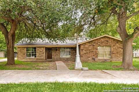 2306 El Rhea, Seguin, TX 78155
