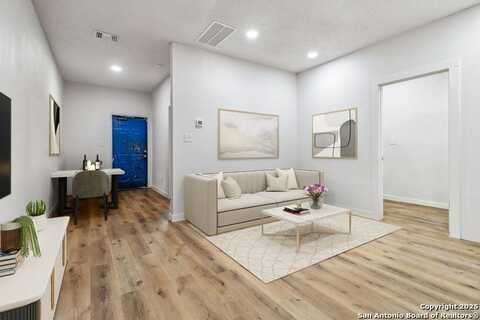 1206 W Hein Road, San Antonio, TX 78220