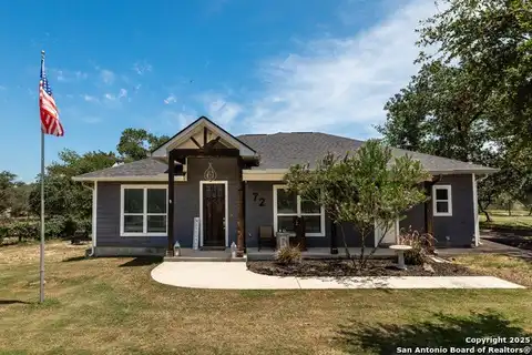 72 Red Fox, Poteet, TX 78065