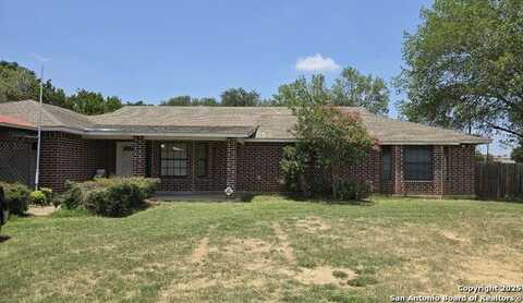 19229 blume, Lytle, TX 78052