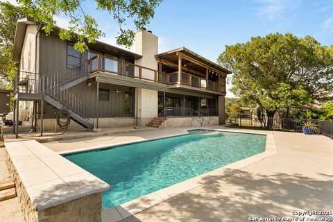 835 Fredericksburg, New Braunfels, TX 78130