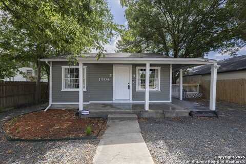 1804 N Hamilton, San Antonio, TX 78201