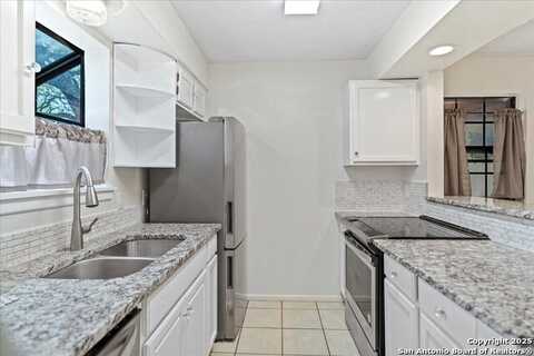 10955 Wurzbach, San Antonio, TX 78230