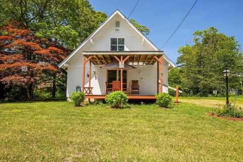 42 Beechwood Drive, Mashpee, MA 02649