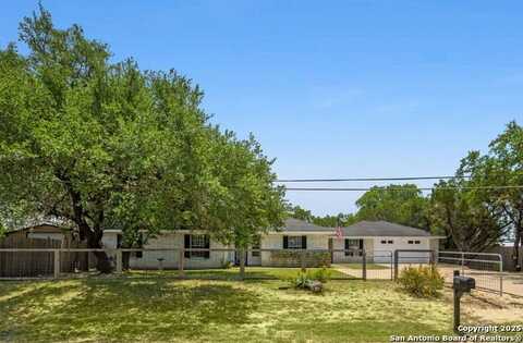 1106 Amanda, Canyon Lake, TX 78133