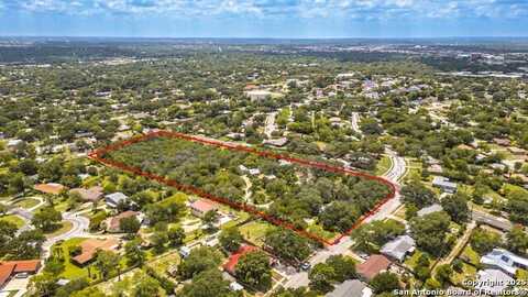 2422 Hillcrest Dr, San Antonio, TX 78228