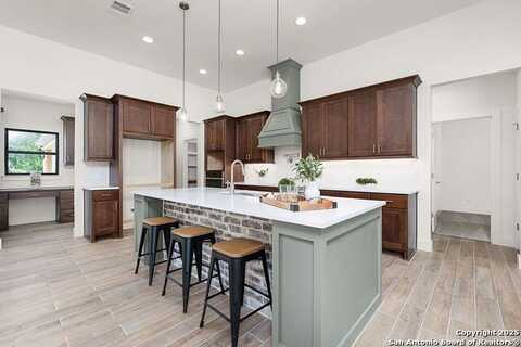 249 Sandpiper Lane, McQueeney, TX 78123