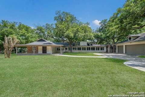 123 Serene Creek Ln, McQueeney, TX 78123