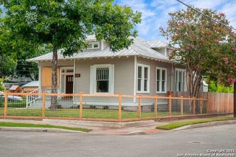 628 HUNSTOCK AVE, San Antonio, TX 78210