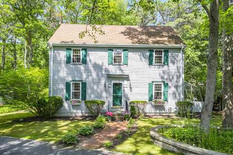 1441 Old Post Road, Marstons Mills, MA 02648