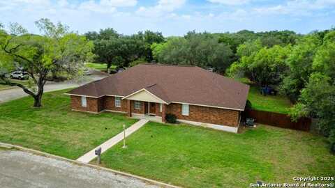 1233 Oakcrest, Pleasanton, TX 78064