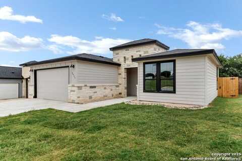 9911 Loma Alta Cir, Converse, TX 78109