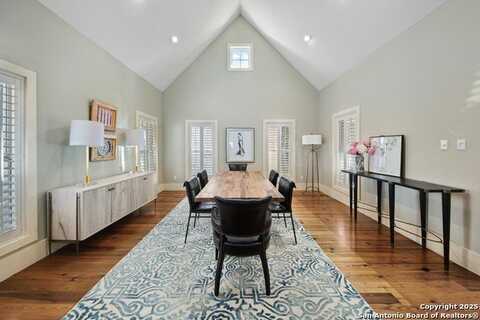 2 Somerville, San Antonio, TX 78257